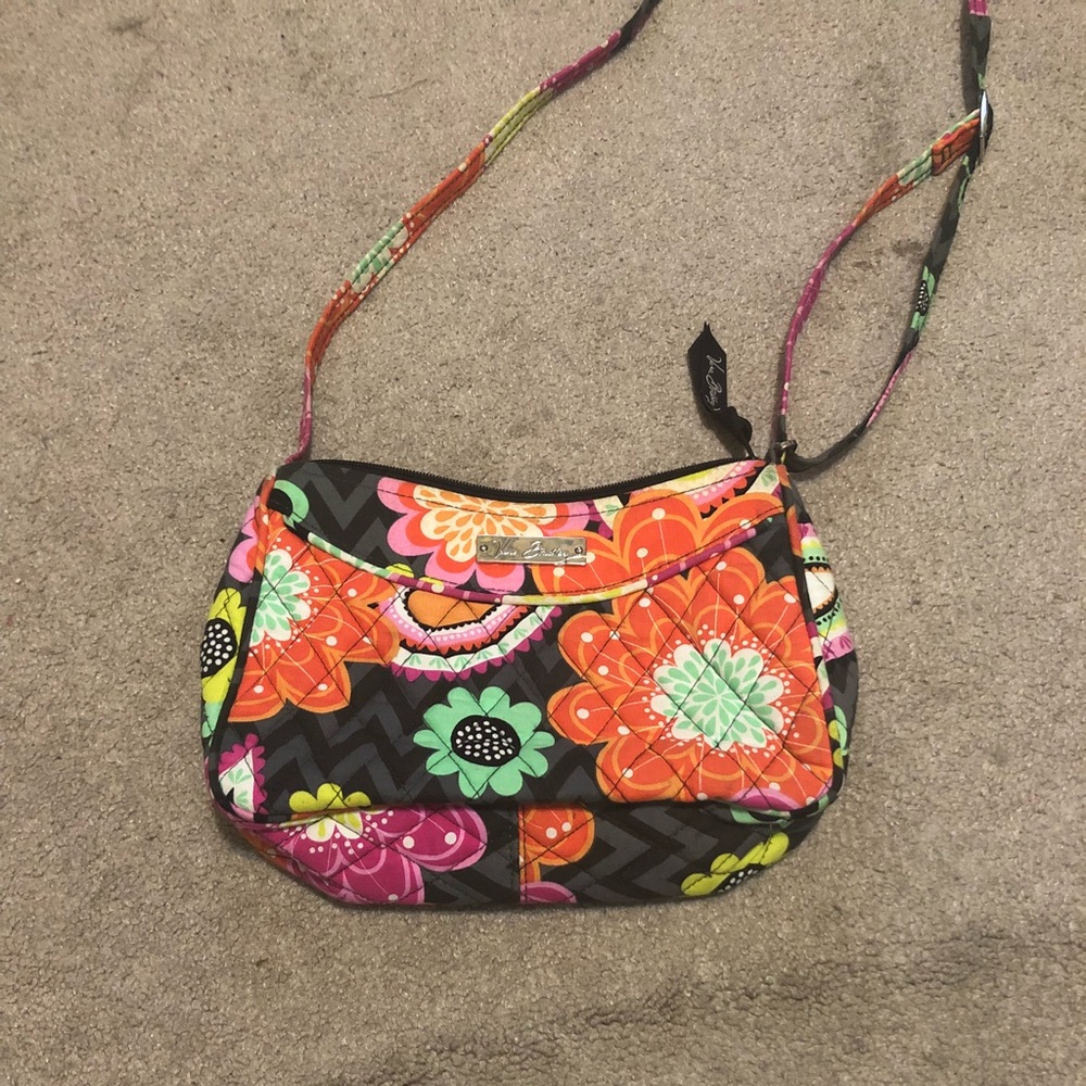 Vera Bradley ziggy zania crossbody bag